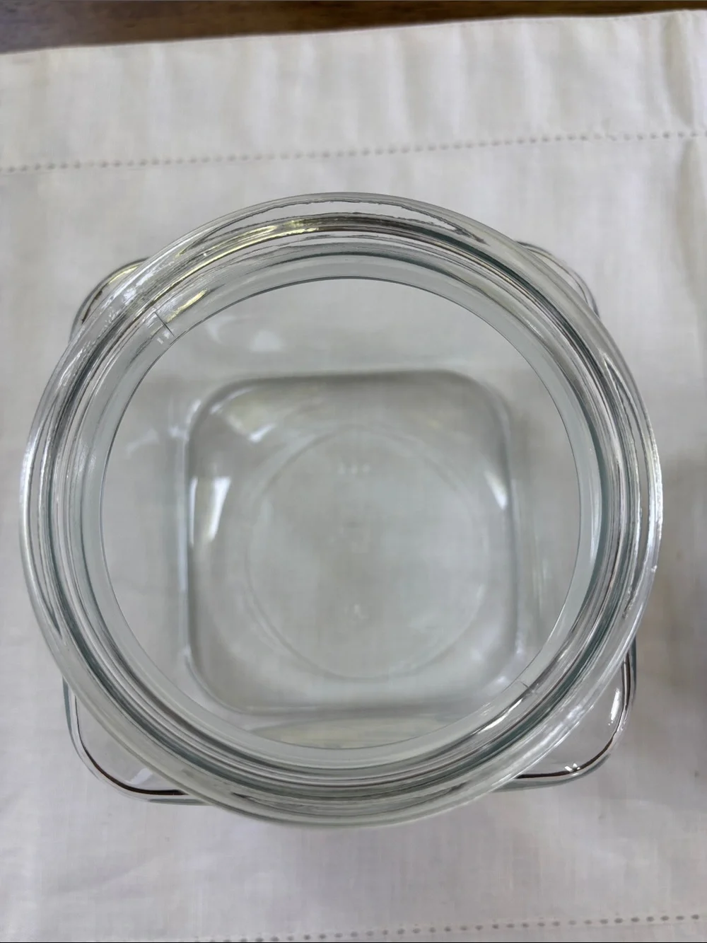 Vintage 1984 Anchor Hocking Coffee Glass Jar w/ Wooden Lid USA SJL Products